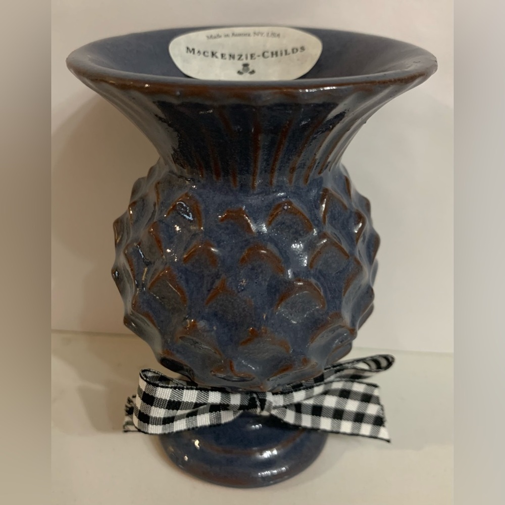 Mackenzie Childs Mini Thistle Vase - Pewter. New. 

Height: 4.5”
Width: 3”